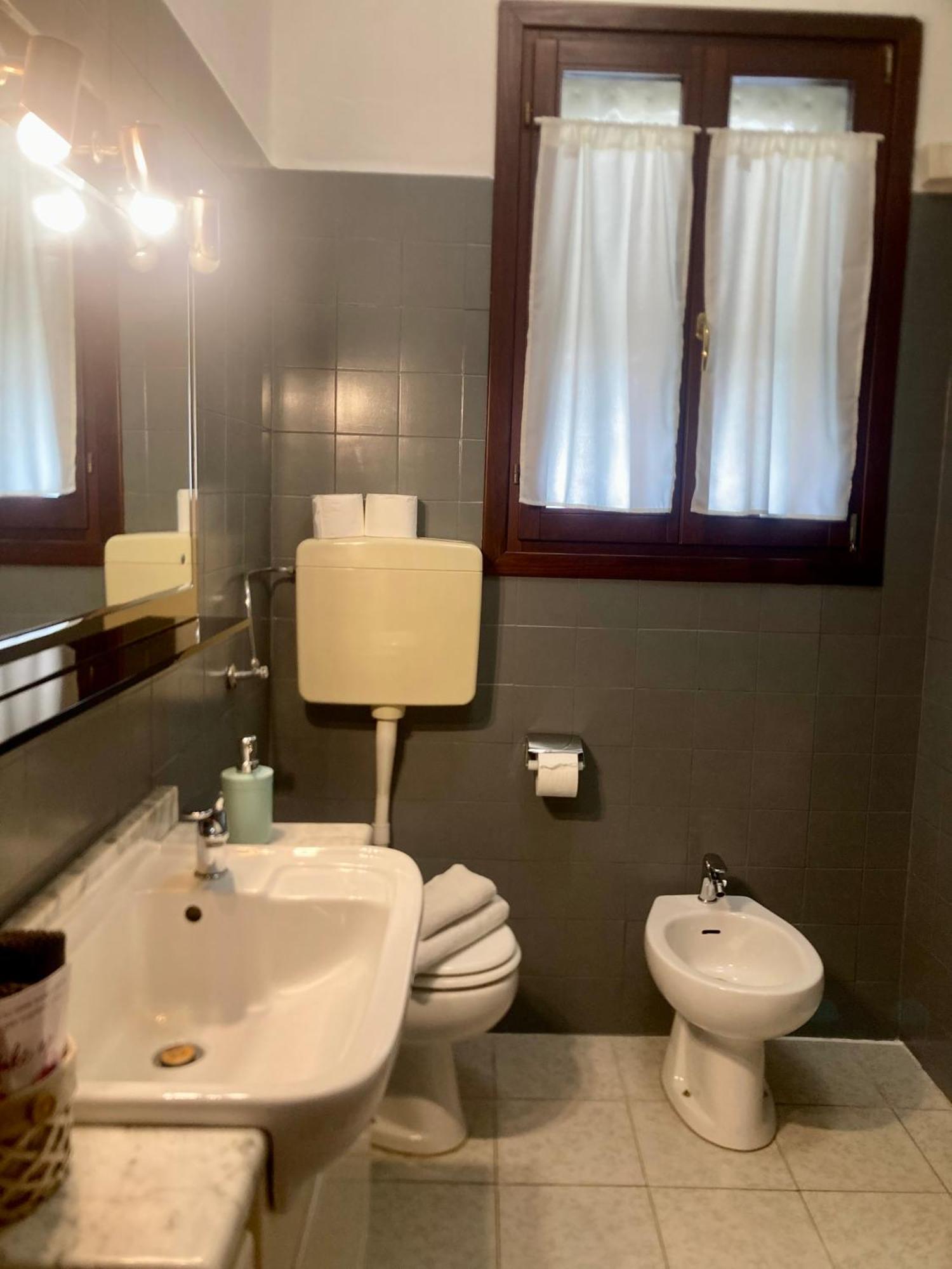 Ai Do Fradei Apartment Mestre Ngoại thất bức ảnh